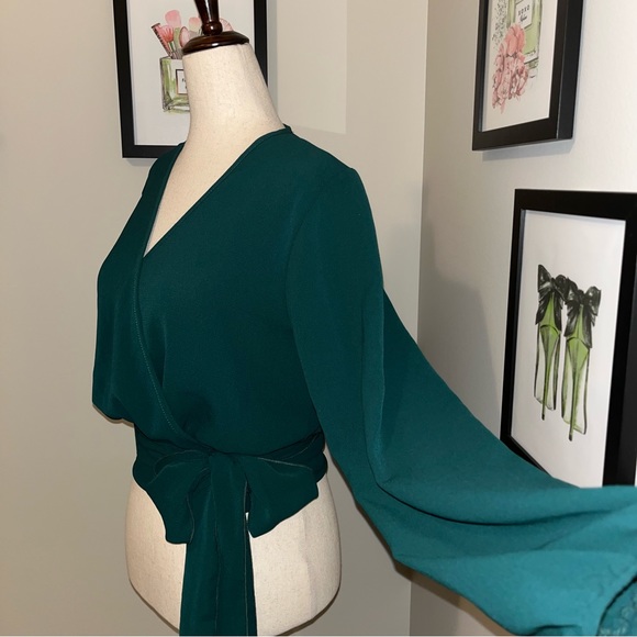 🧩 Fashion Nova Wrap V Neck Blouse - Picture 8 of 14